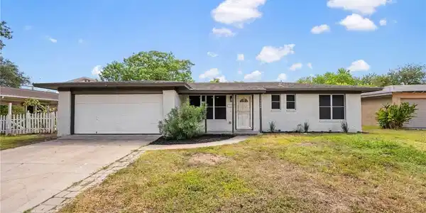 1106 Salem Drive