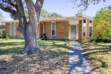 1506 Briar Street