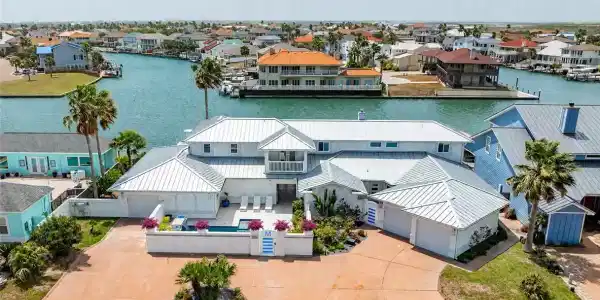 337 Piper Boulevard
