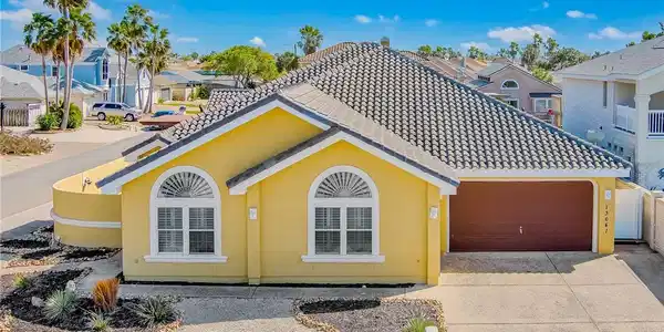 13641 Camino De Oro Court