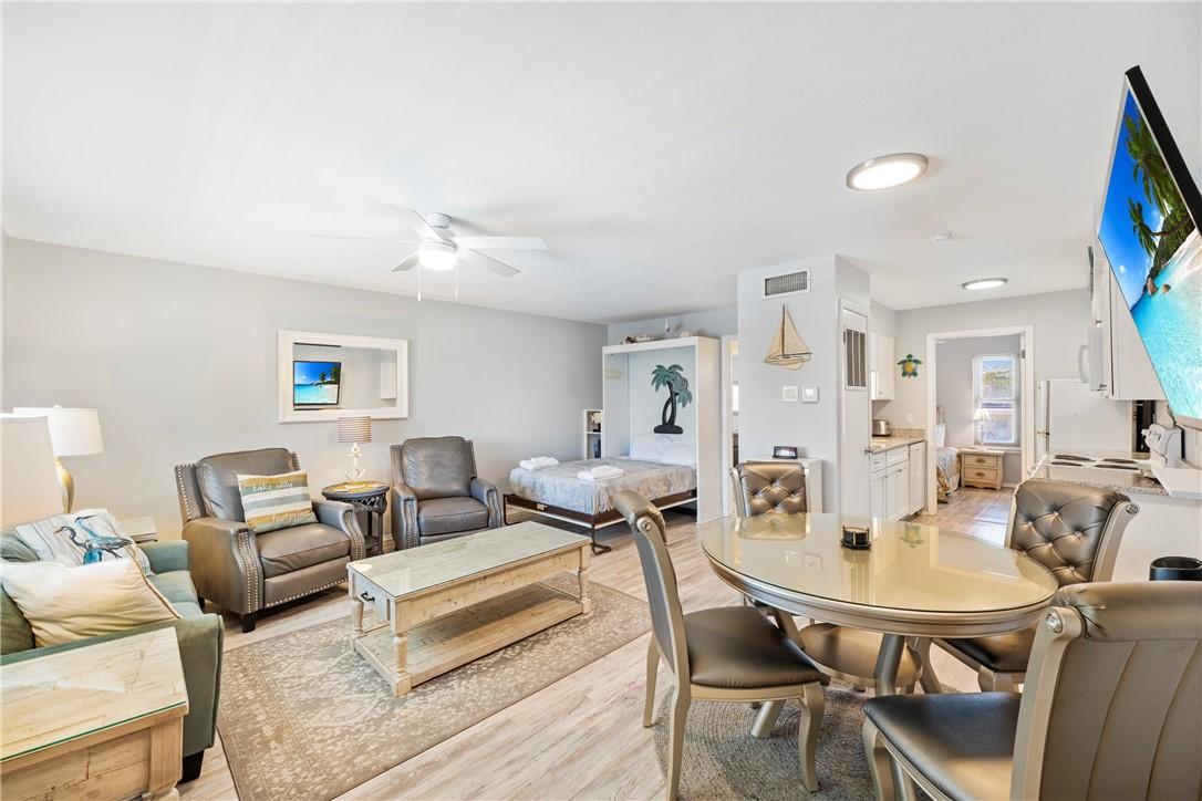 Image 2: Living Room