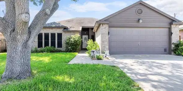 6813 Iroquois Drive