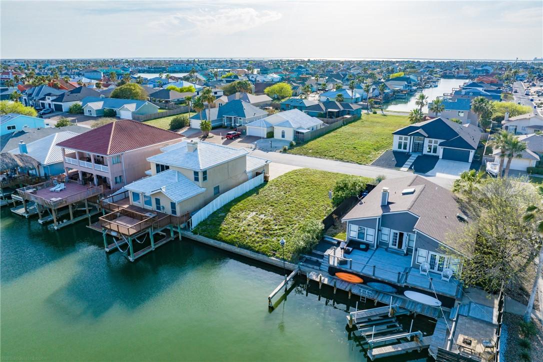 Image 3: Waterfront Lot
