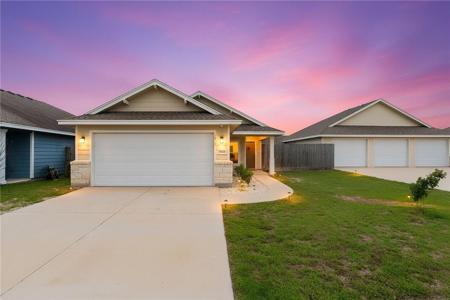 1533 Oak Hill Drive