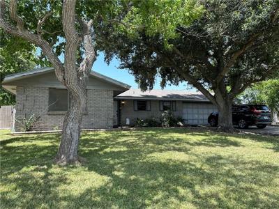 1111 Westcliff Drive