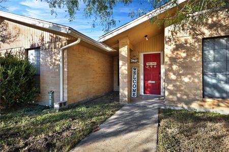 123 W Janin Circle