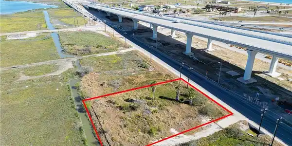 3411 W Causeway Boulevard