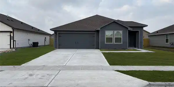 7801 Spiderman Drive