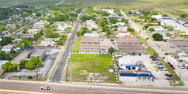 1025, 1029, 1033 Redmond St & 0000 S Padre Island Drive