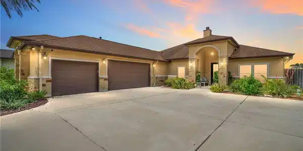 3702 Nahid Court
