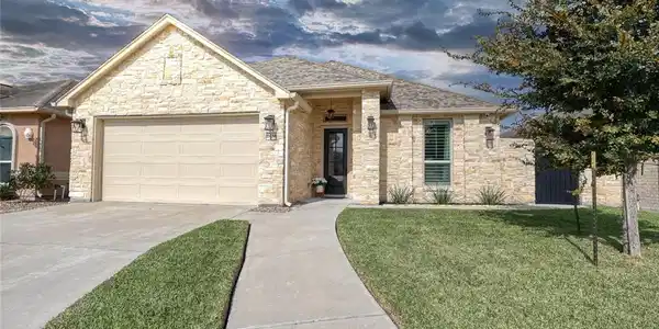 6134 Garden Court