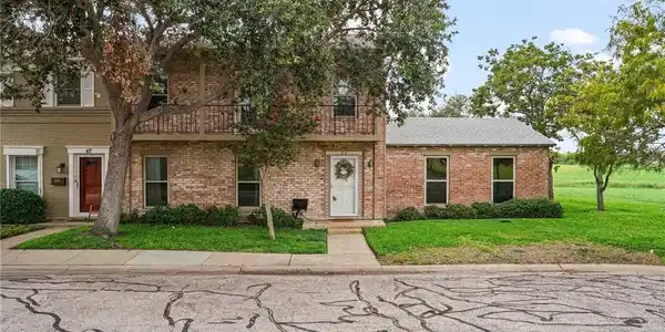 68 Townhouse