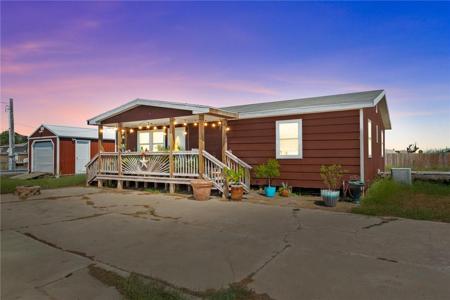 1628 S Kossuth Street