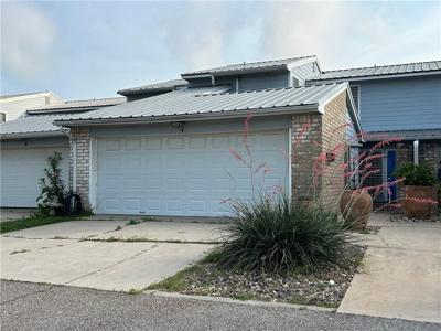 840 Cliff Drive