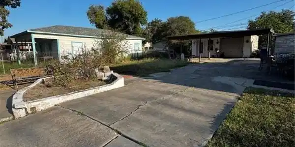 2506 Goliad Drive