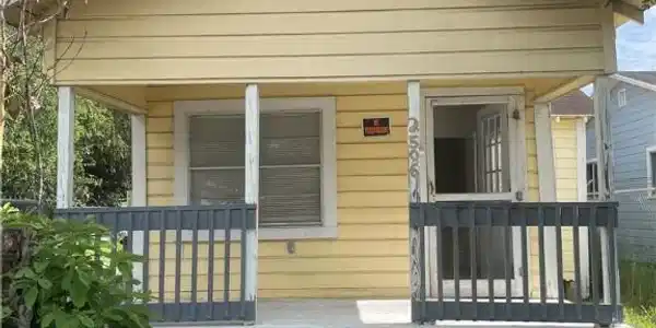 2506 Mary Street