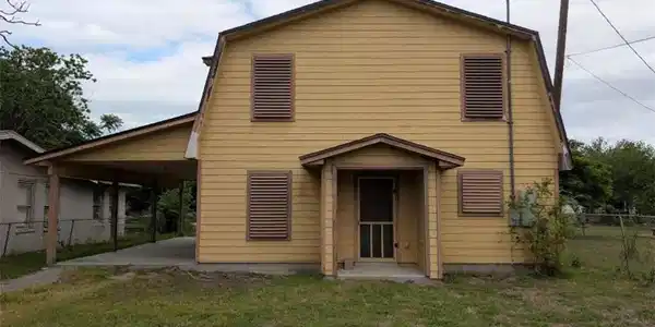 806 Louis Lynch Drive
