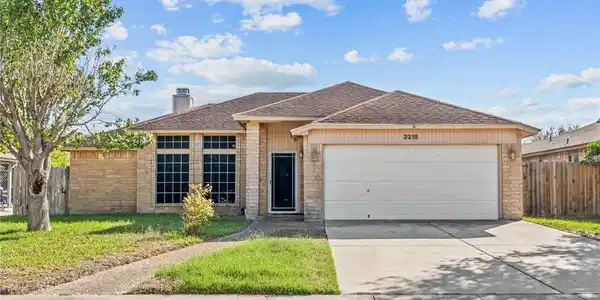 3218 Kennsington Court