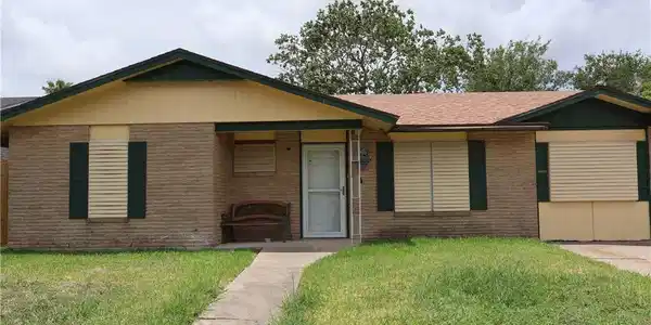 1905 Loritte Drive
