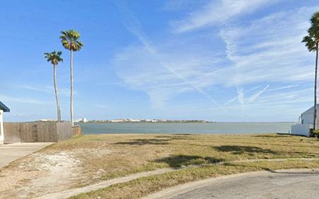 1366 Sandpiper Drive