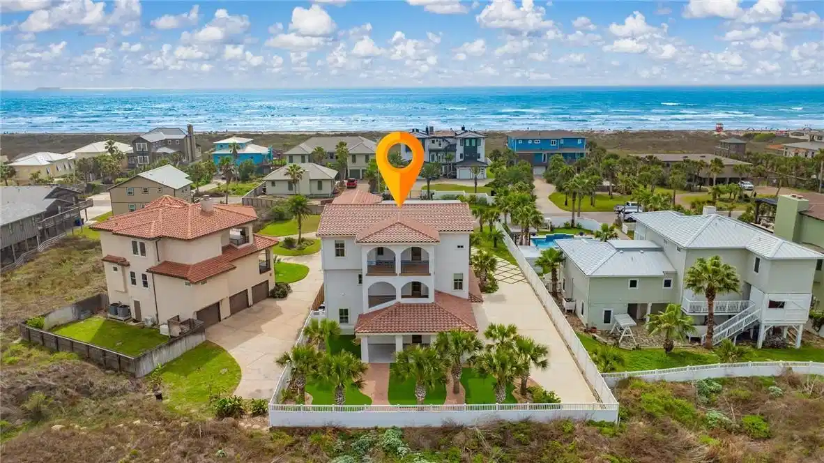 Image 1: Amazing ocean views in a prime Port Aransas locati