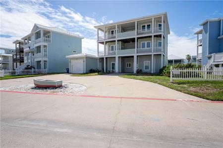 335 Royal Dunes