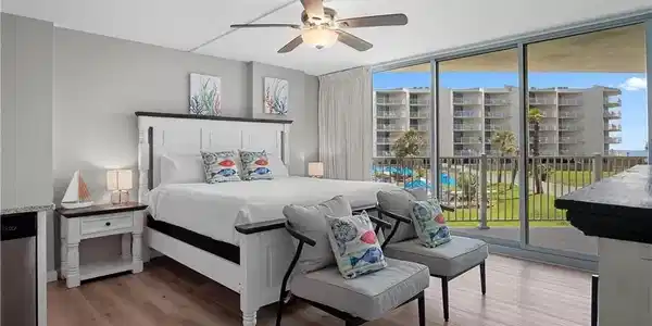 Image 2: Coastal inspired furnishings