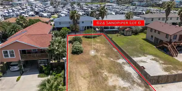 634 Sandpiper Circle