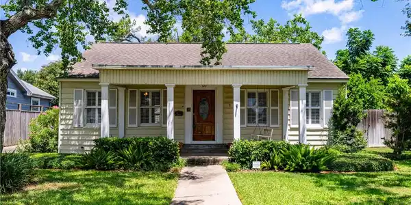 320 Foster Drive