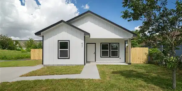 437 Van Cleve Drive
