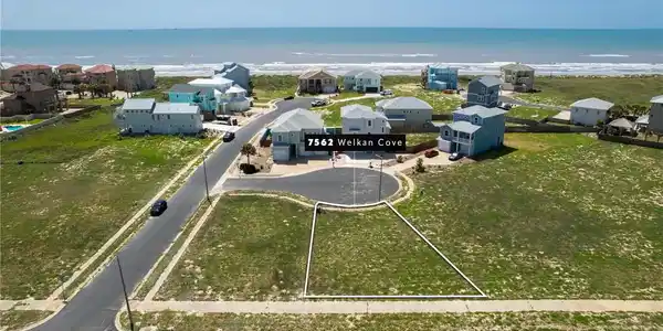 7562 Welkan Cove