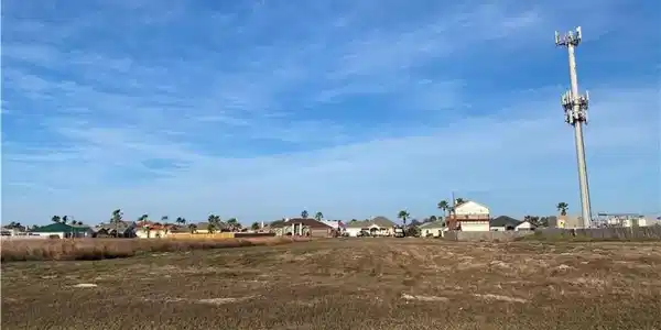 15821, 15825 S Padre Island Drive