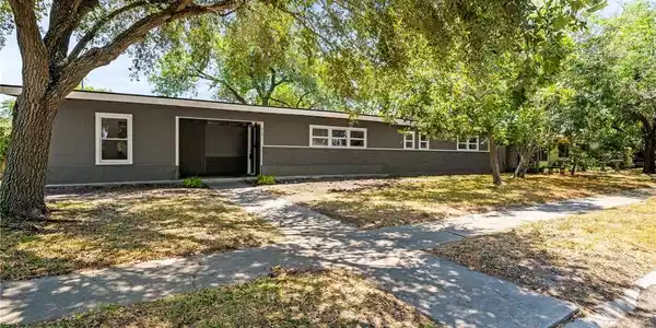 419 University Drive