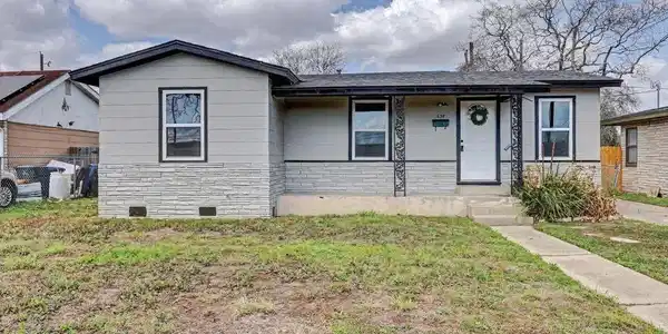 638 Sharon Drive