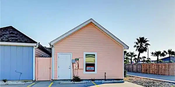 2212 State Highway 361 Highway