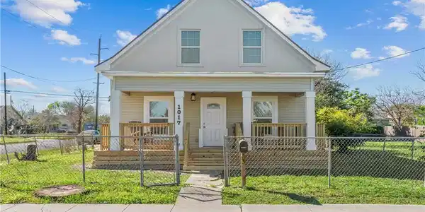 1017 12th Street