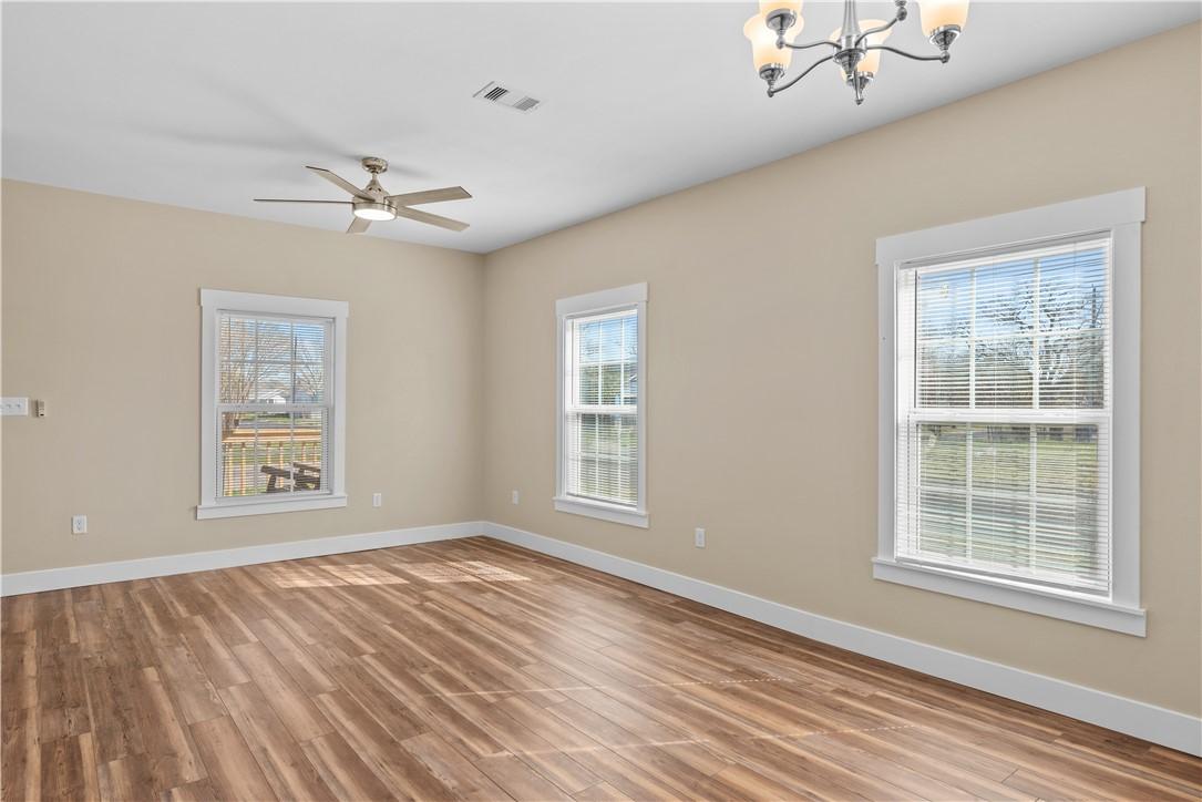 Image 4: Open Concept