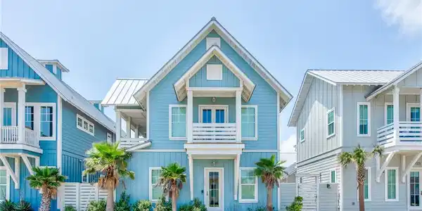 709 Sunrise Avenue