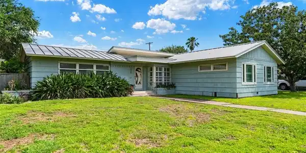 330 Catalina Place