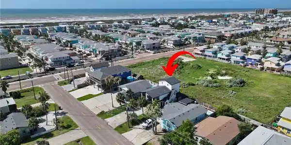 500 Royal Palm Lane