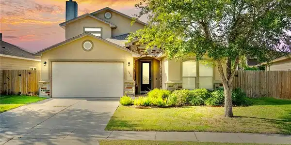 3013 Neches Drive