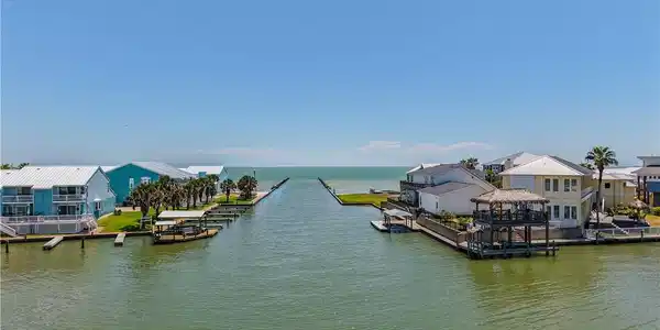 105 Sea Glass Cove