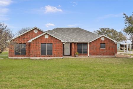 111 Lone Oak Street