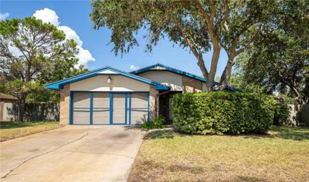 1523 Crestview Drive