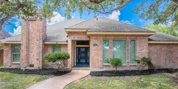 7437 Lake Neuchatel Drive
