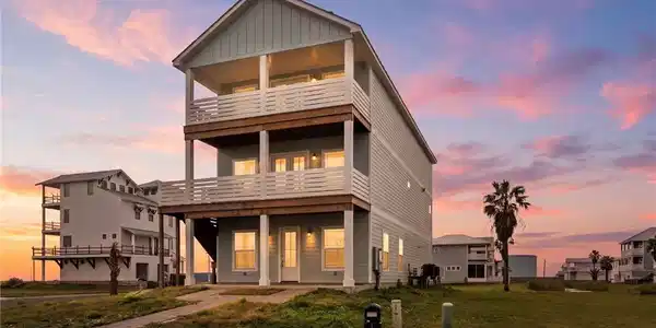 8118 Beach Break Drive