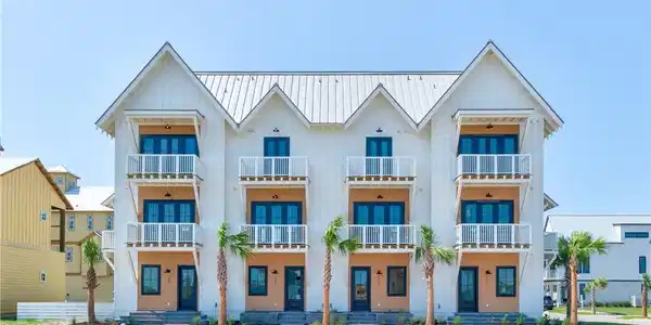 101 Triton Lane 10e