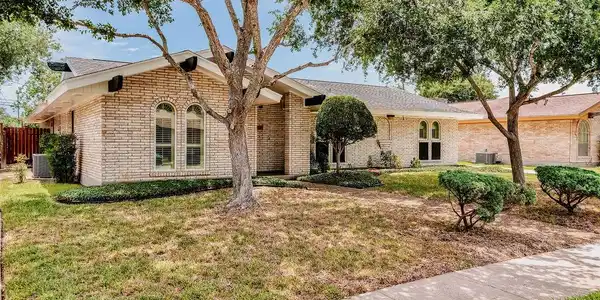 3414 Lariat Lane