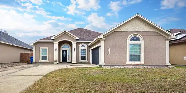 1321 TATES CREEK