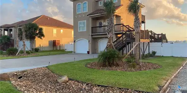 146 Mariners Drive